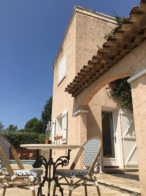 Experience The Provencal Dream Apartment Taradeau Bagian luar foto